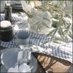 Set d’assiettes artisanales